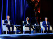 Da sinistra, Joe Biden, Barak Obama e Bill Clinton al Radio city music hall di New York il 28 marzo 2024